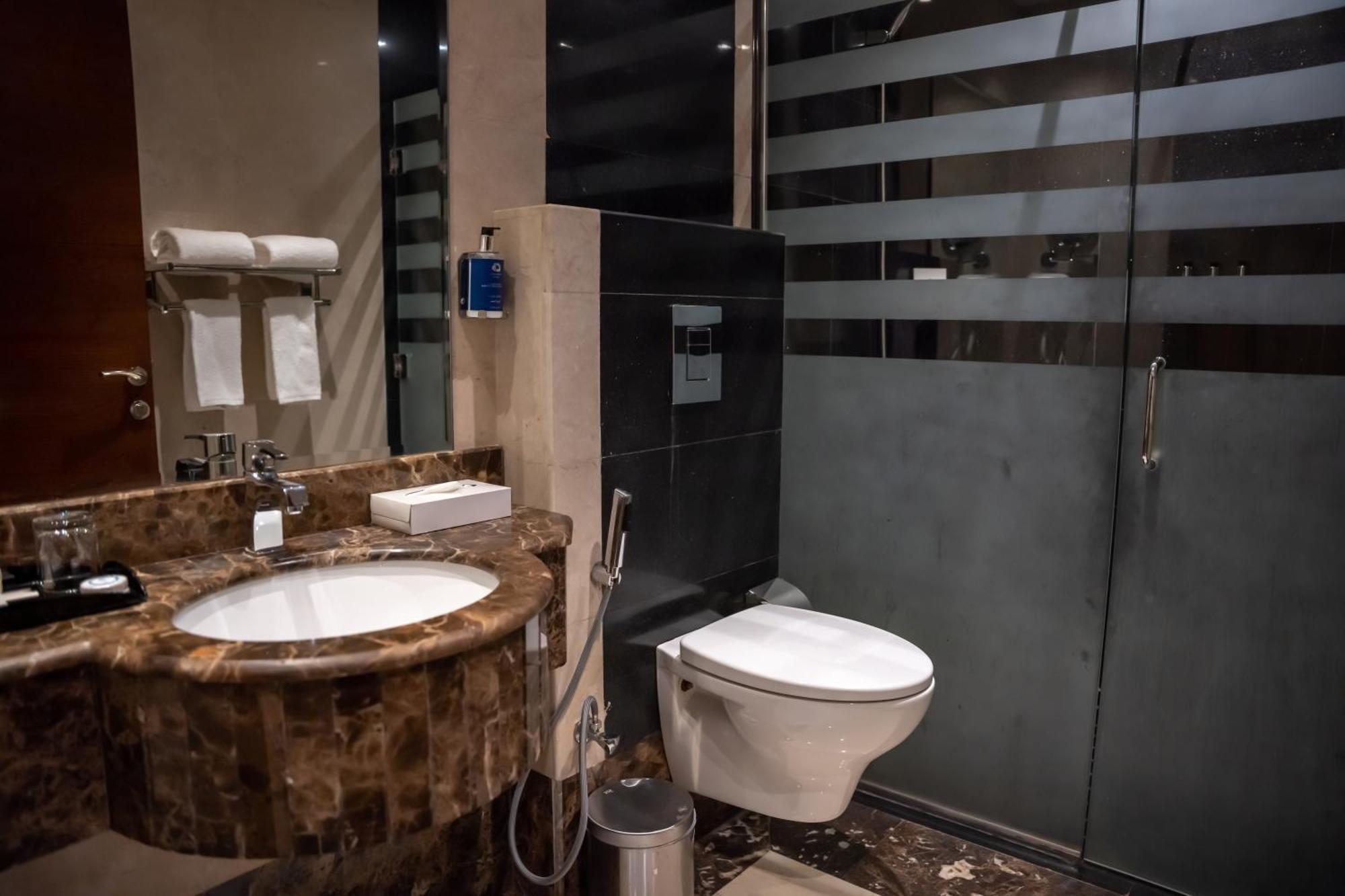 Hotel Rosemond Al Hamra Yidda Exterior foto
