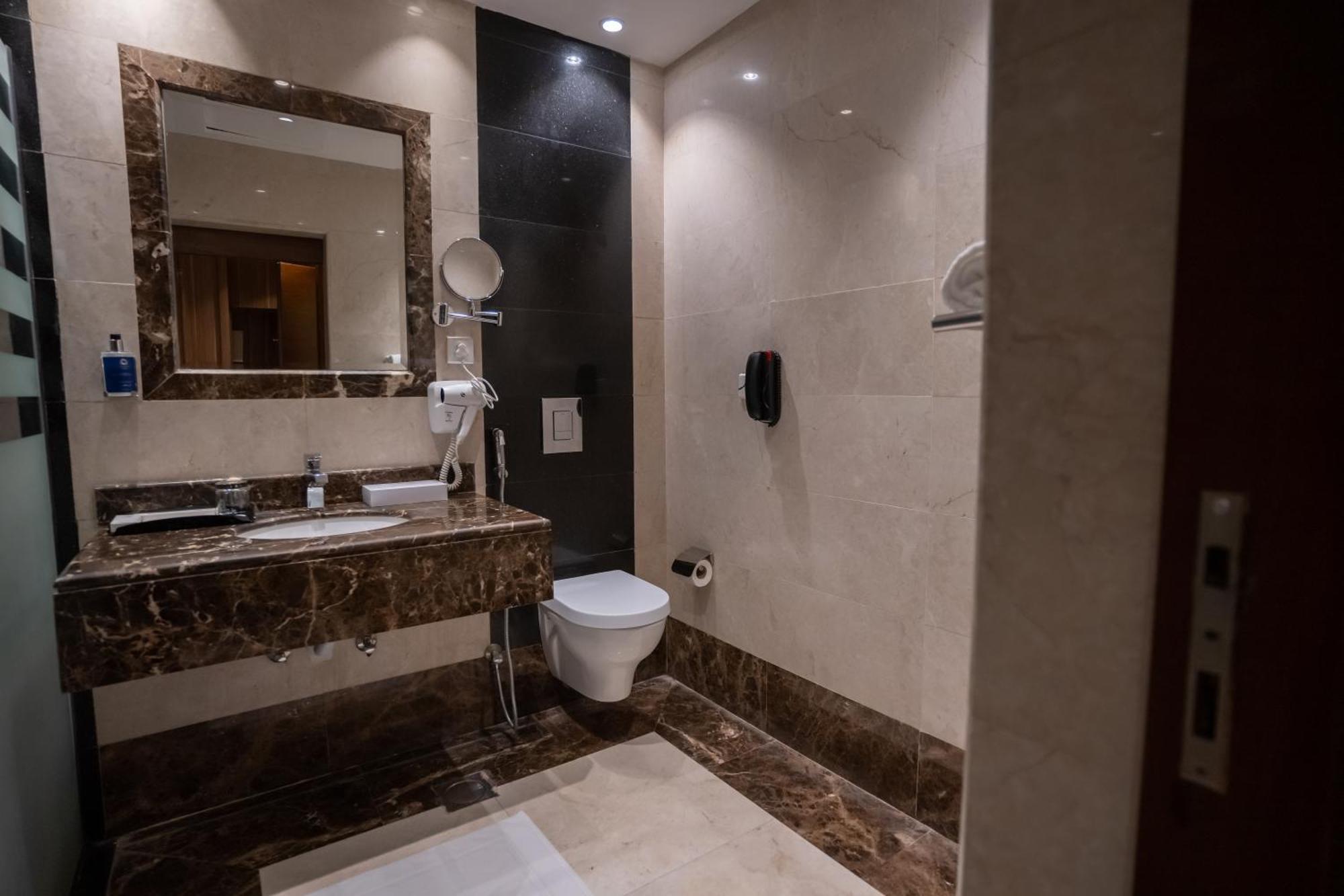 Hotel Rosemond Al Hamra Yidda Exterior foto